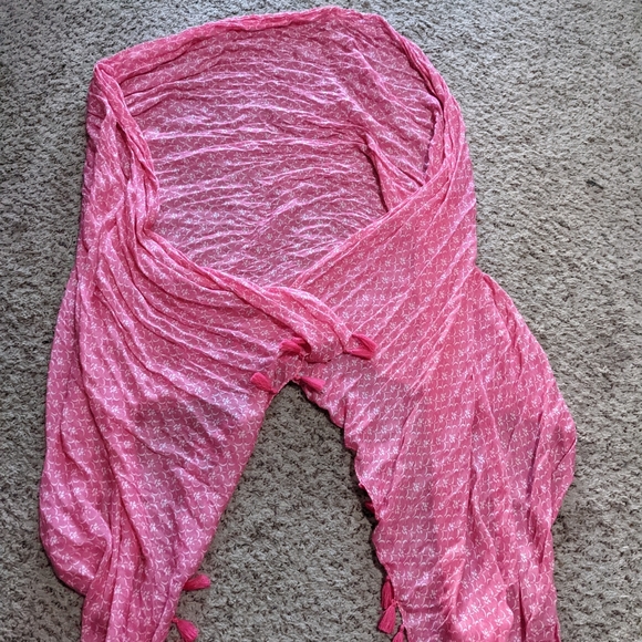 Scarf - Picture 2 of 3